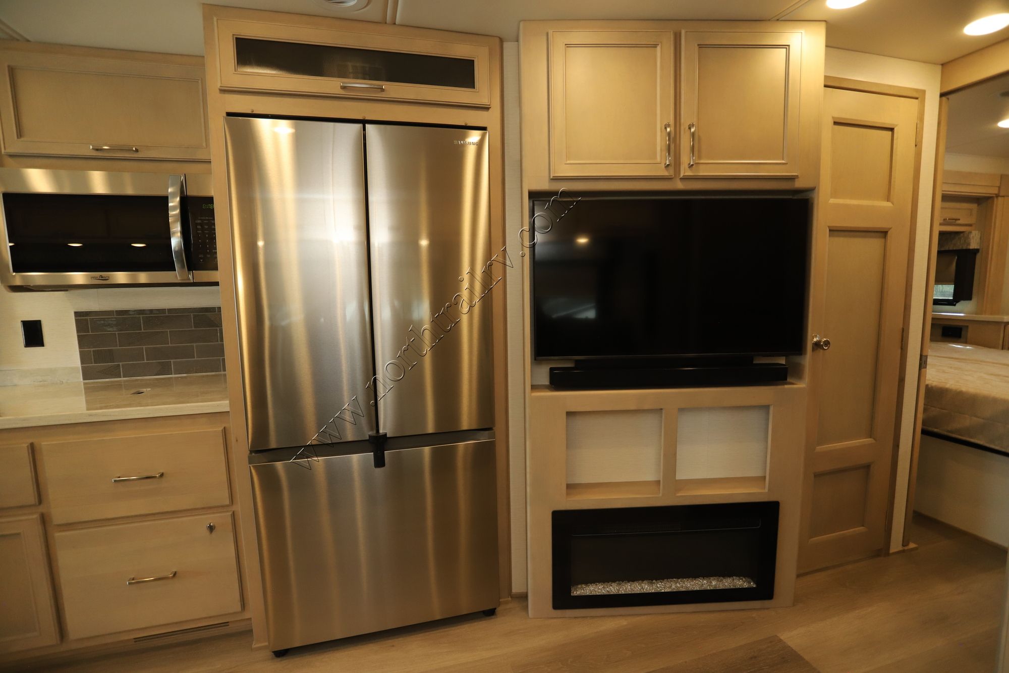 New 2026 Renegade Rv Verona 40VRB Super C  For Sale