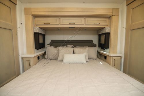 2026 Renegade Rv Verona 40VRB