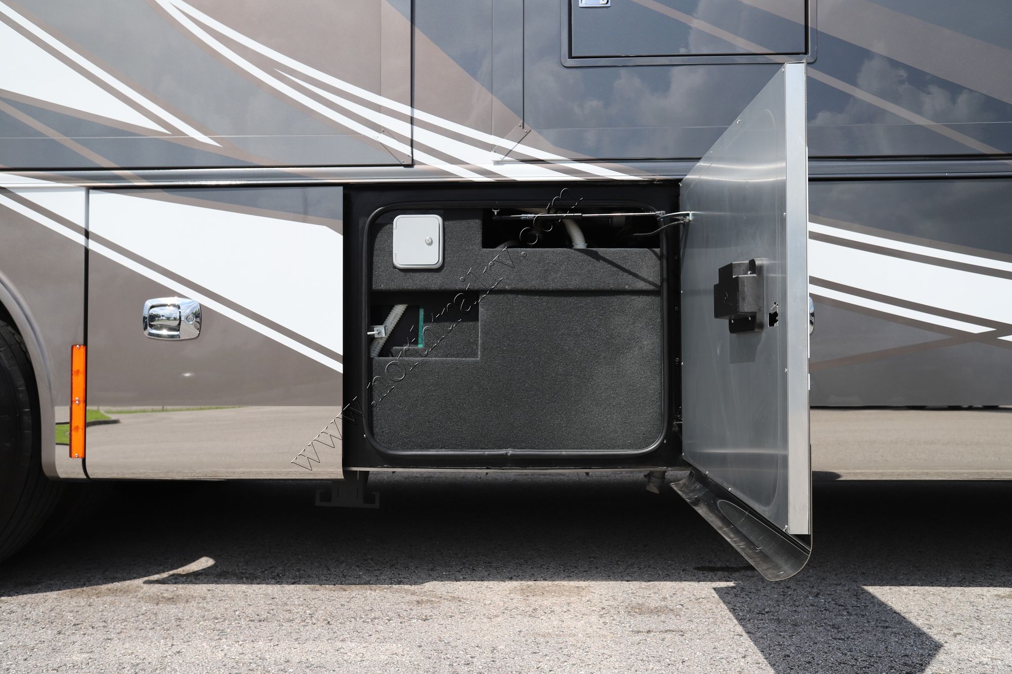 New 2026 Tiffin Motor Homes Allegro Bus 40IP Class A  For Sale