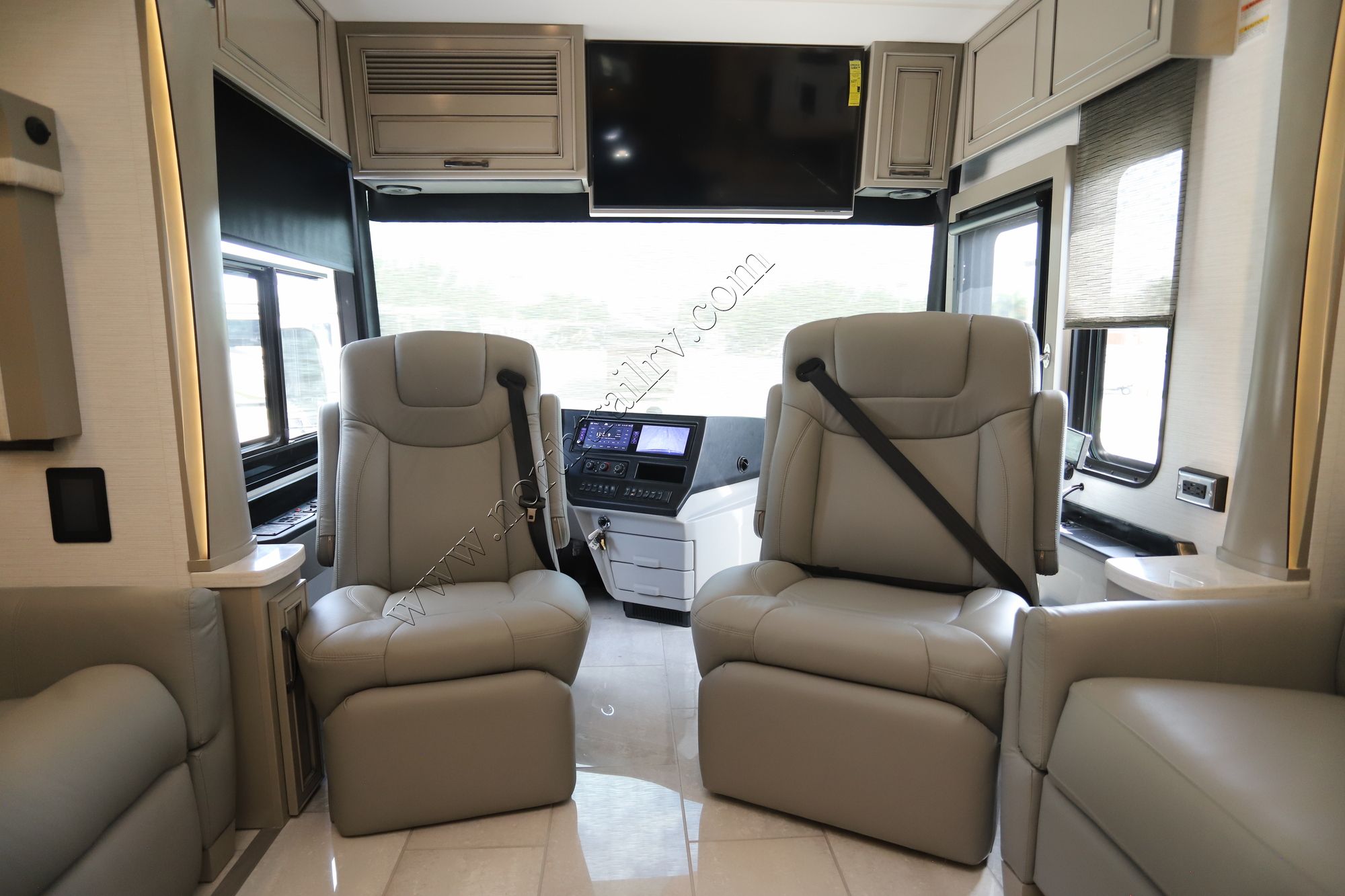 New 2026 Newmar Dutch Star 4325 Class A  For Sale