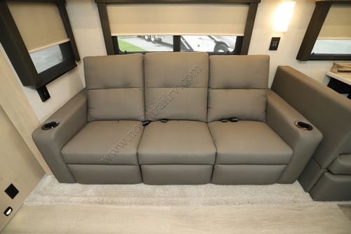 2026 Renegade Rv Verona 40VRB