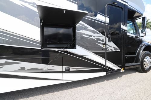 2026 Renegade Rv Verona 40VRB
