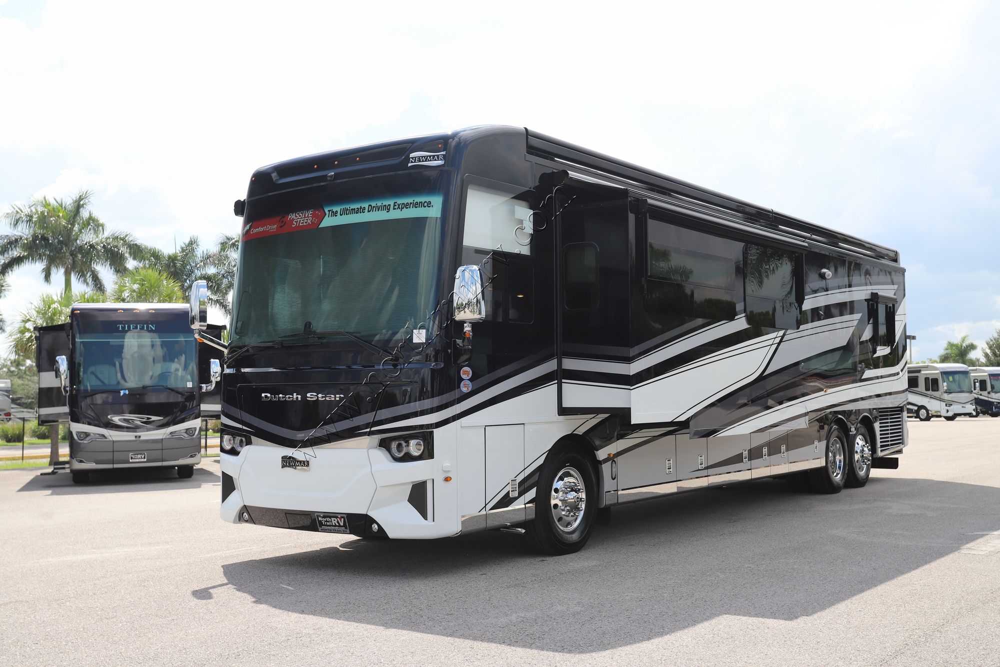 New 2026 Newmar Dutch Star 4325 Class A  For Sale