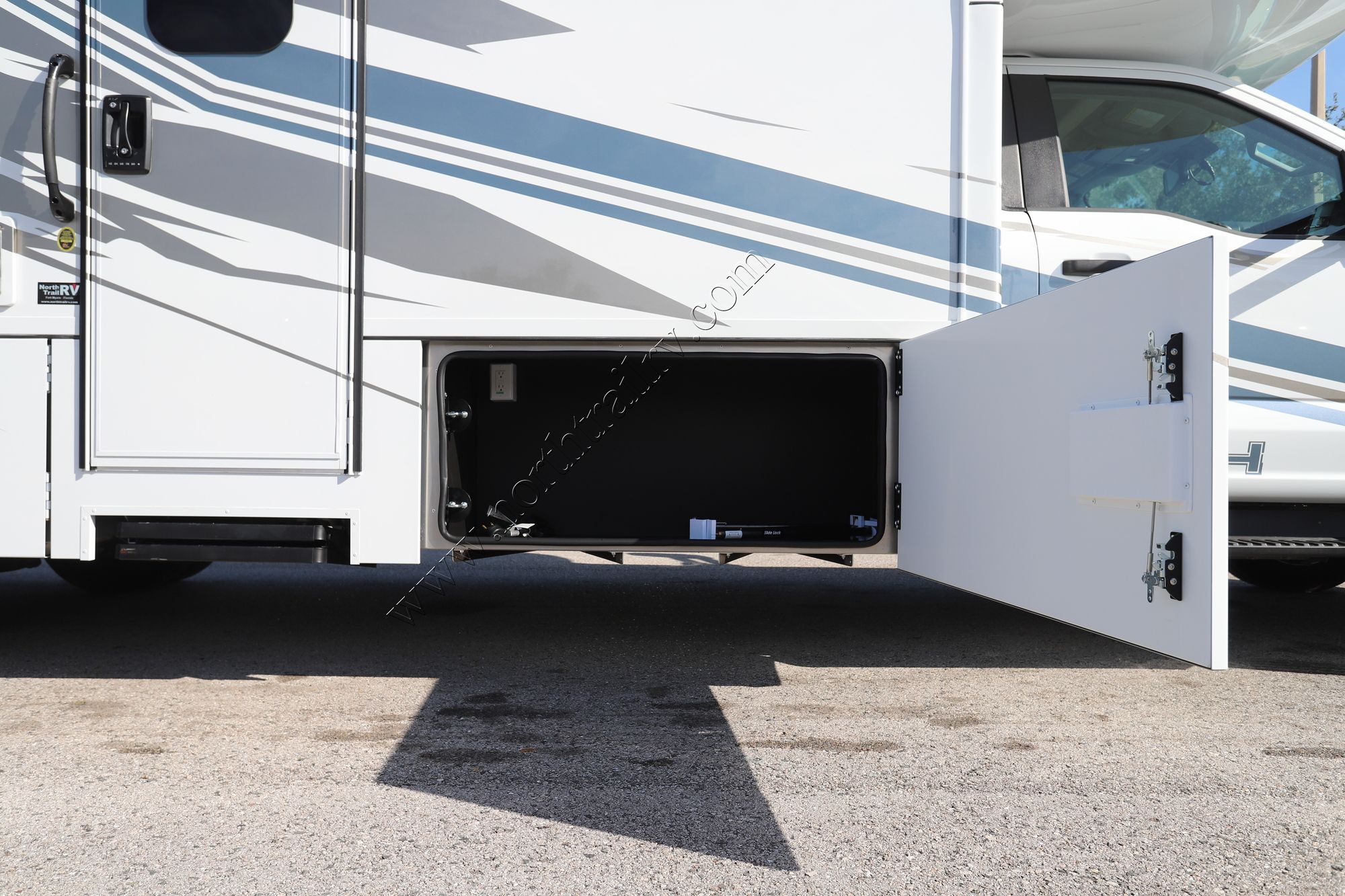 New 2026 Renegade Rv Veracruz 32VDS Super C  For Sale