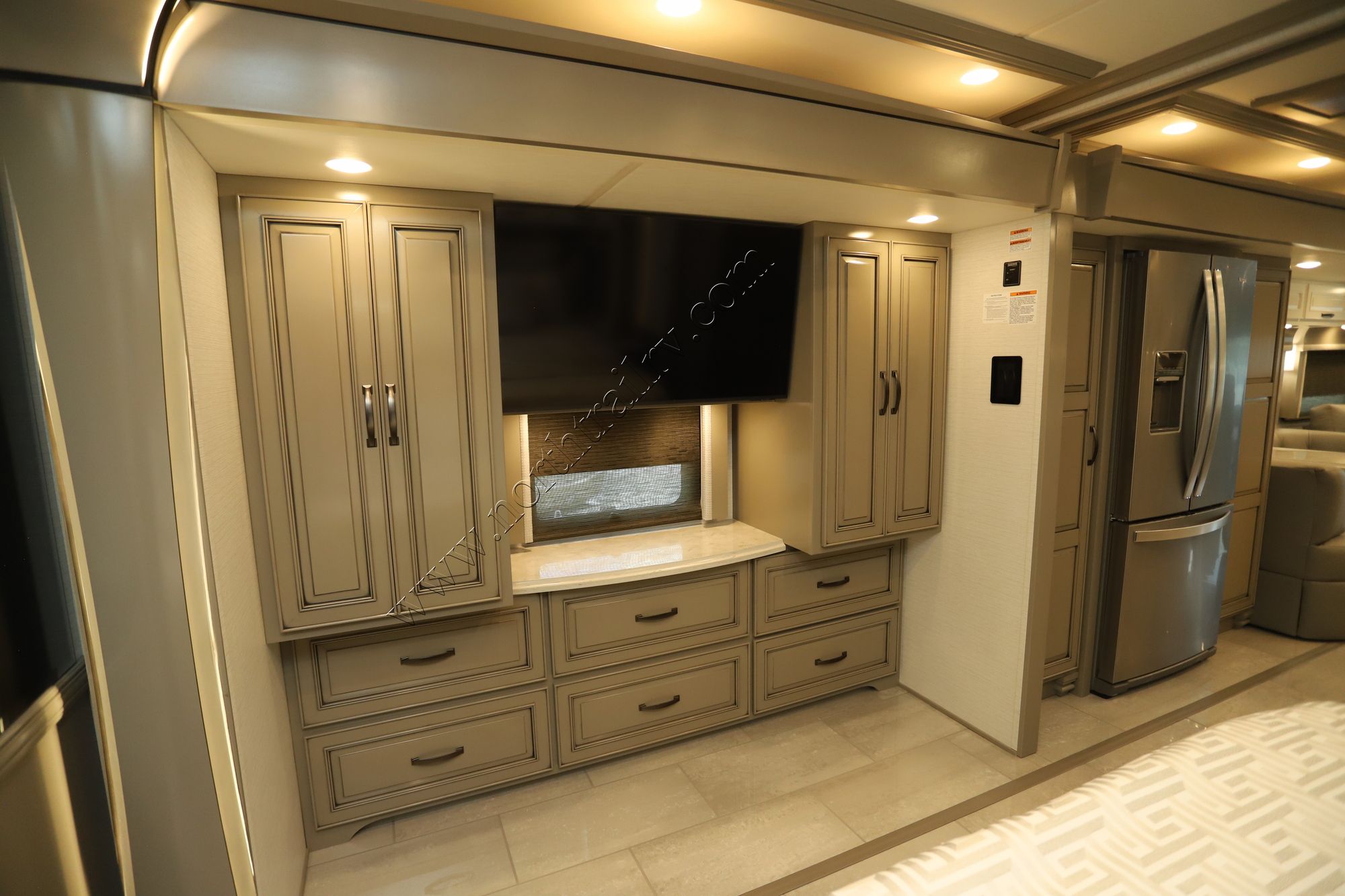New 2026 Newmar Dutch Star 4325 Class A  For Sale