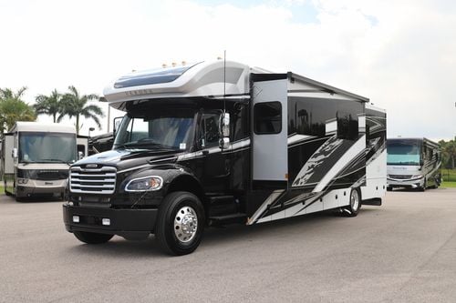2026 Renegade Rv Verona 40VRB