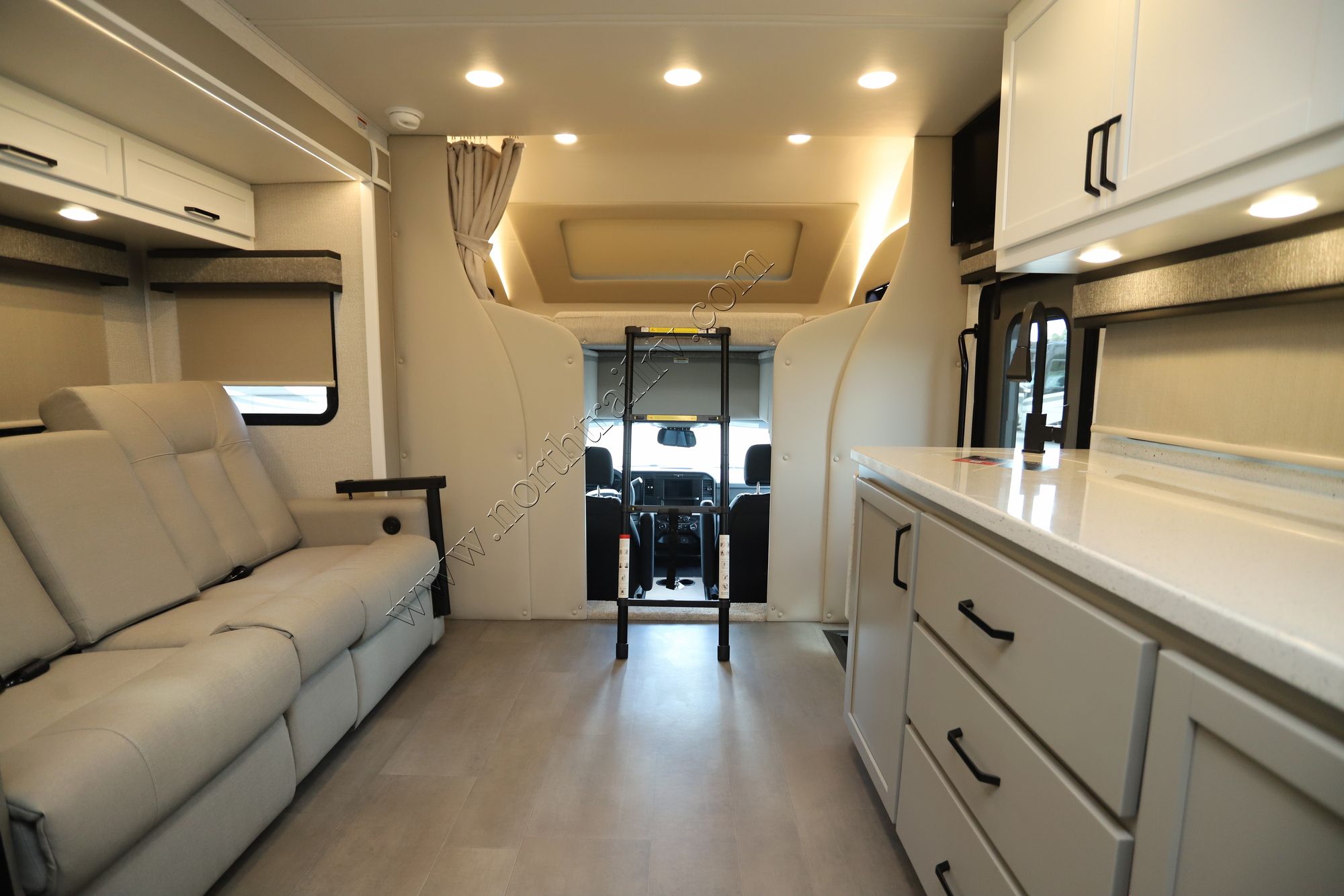 New 2026 Renegade Rv Veracruz 30VRM Super C  For Sale