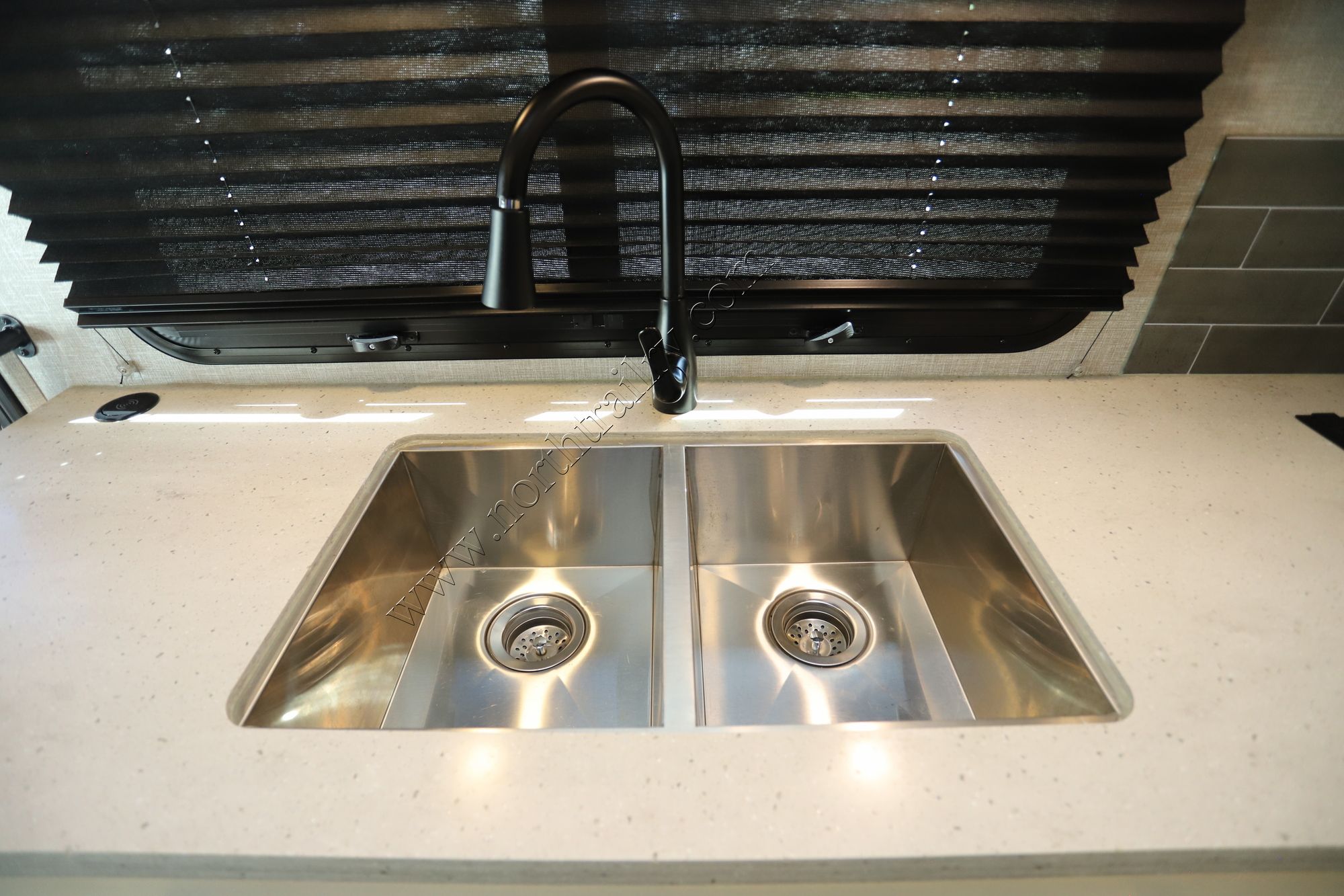 Used 2022 Entegra Odyssey 29V Class C  For Sale