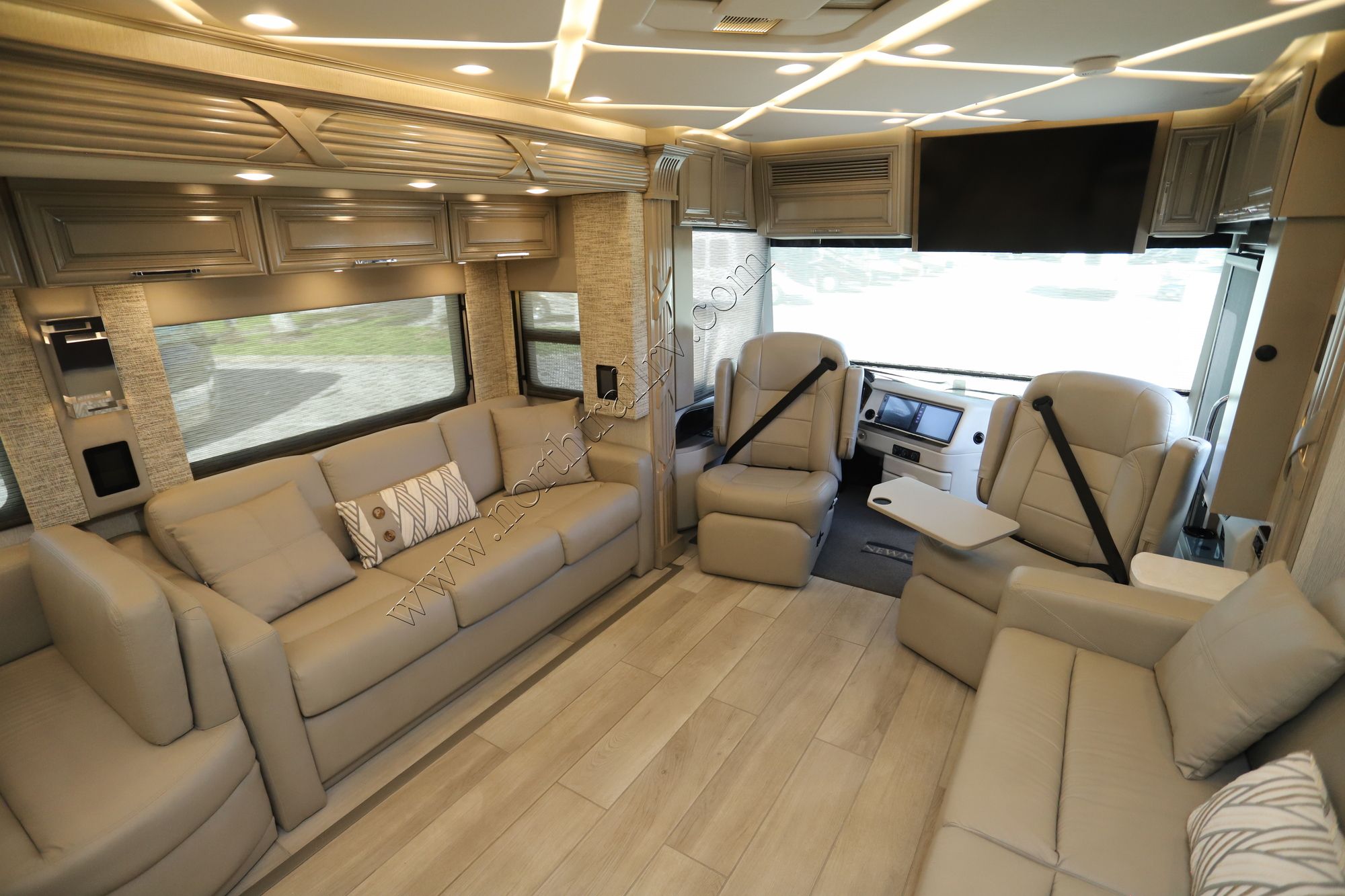 Used 2023 Newmar Mountain Aire 4535 Class A  For Sale