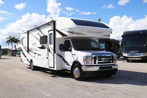 2022 Entegra Odyssey 29V