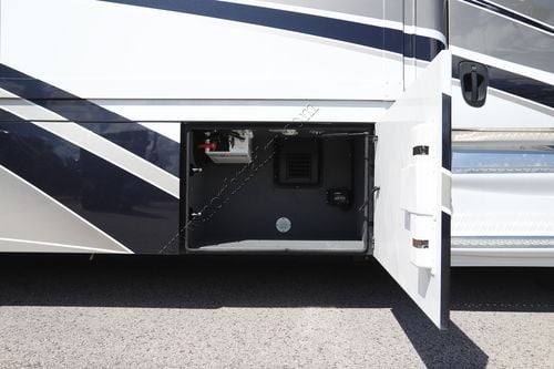 2020 Renegade Rv Xl 45QS Super C