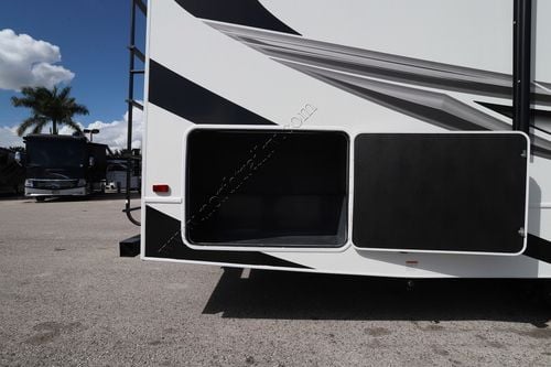 2022 Entegra Odyssey 29V