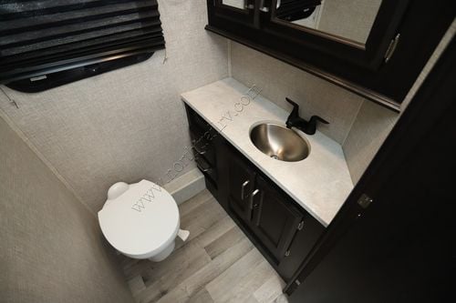 2022 Entegra Odyssey 29V