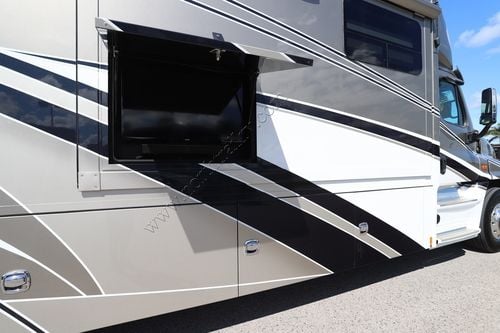 2020 Renegade Rv Xl 45QS Super C