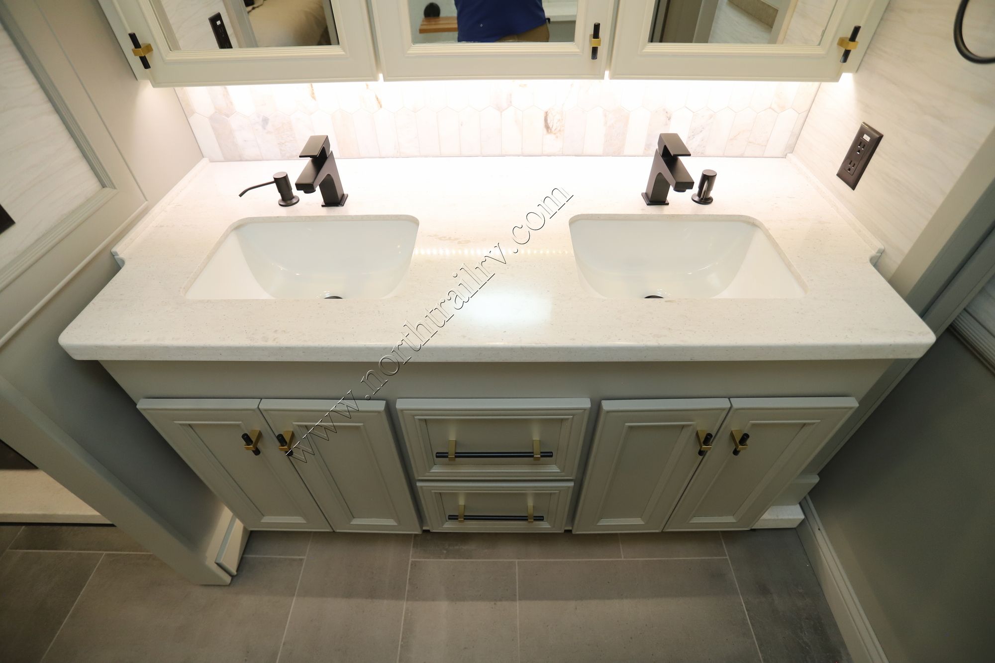 New 2026 Tiffin Motor Homes Allegro Bus 45OPP Class A  For Sale
