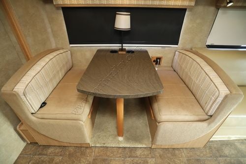 2013 Itasca Navion 24M
