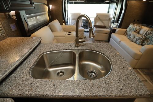 2016 Newmar London Aire 4598