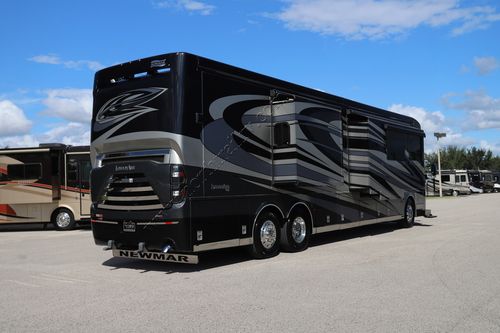 2016 Newmar London Aire 4598