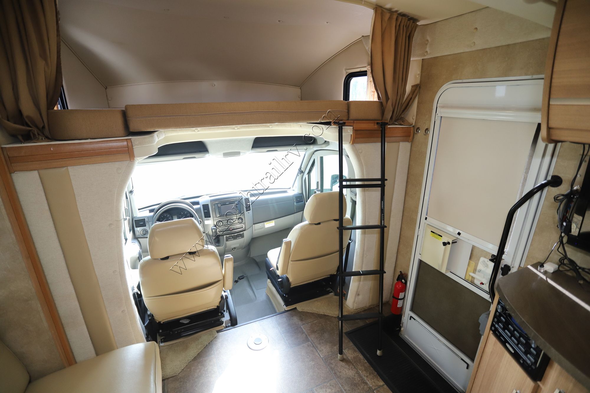 Used 2013 Itasca Navion 24M Class C  For Sale