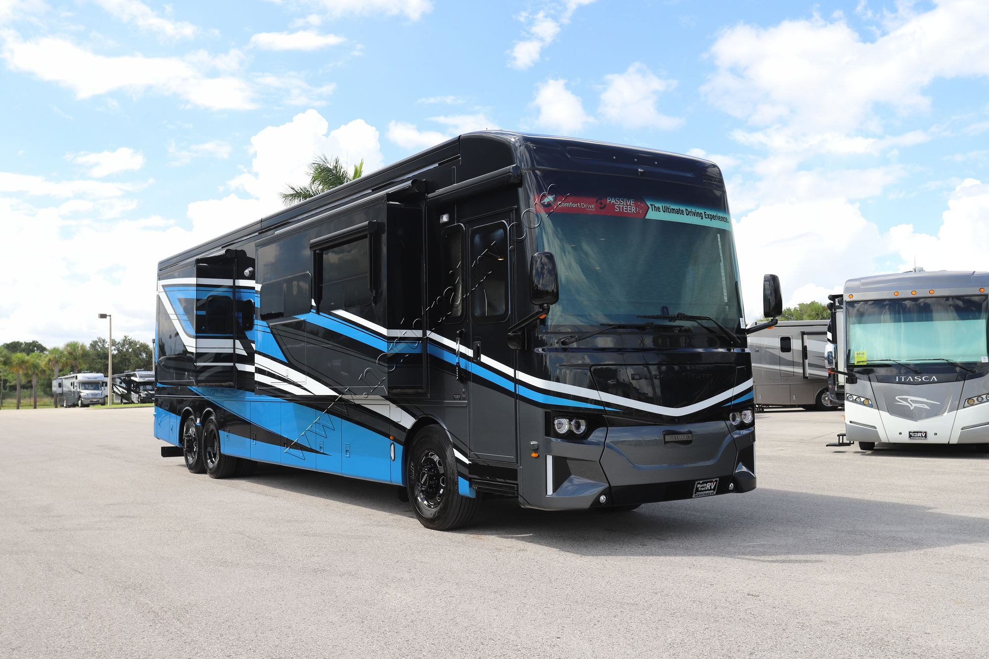 New 2026 Newmar Dutch Star 4325 Class A  For Sale