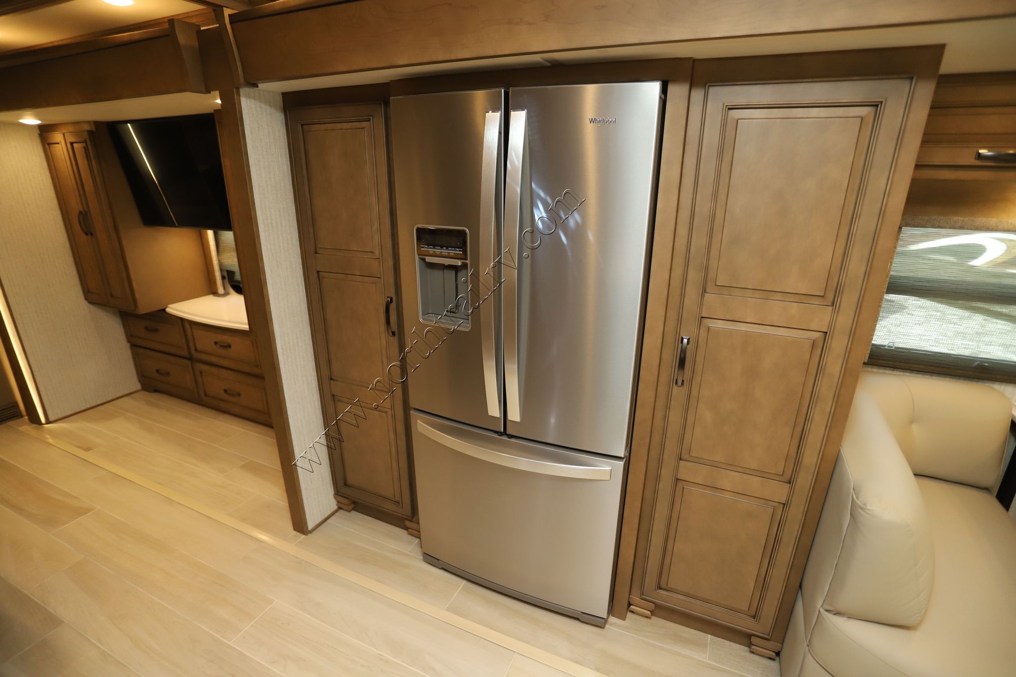 New 2026 Newmar Dutch Star 4325 Class A  For Sale
