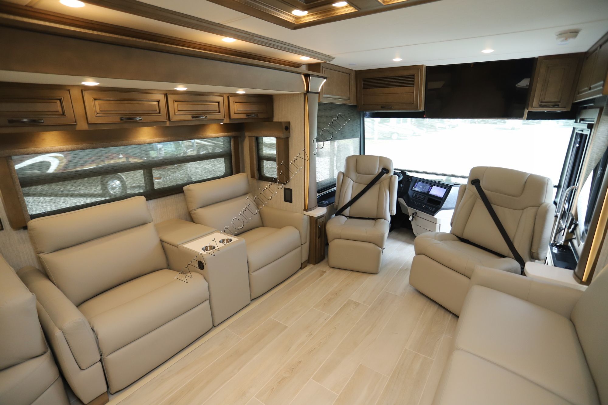 New 2026 Newmar Dutch Star 4325 Class A  For Sale