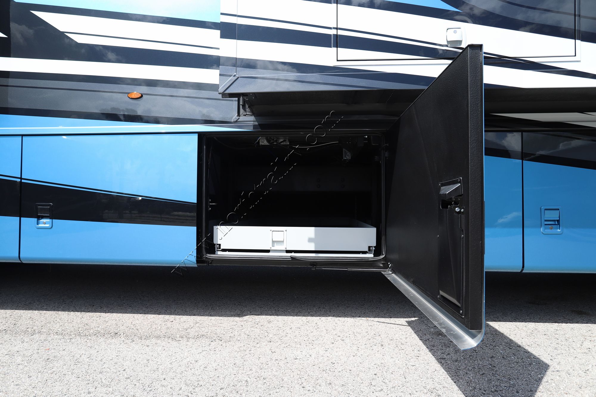 New 2026 Newmar Dutch Star 4325 Class A  For Sale