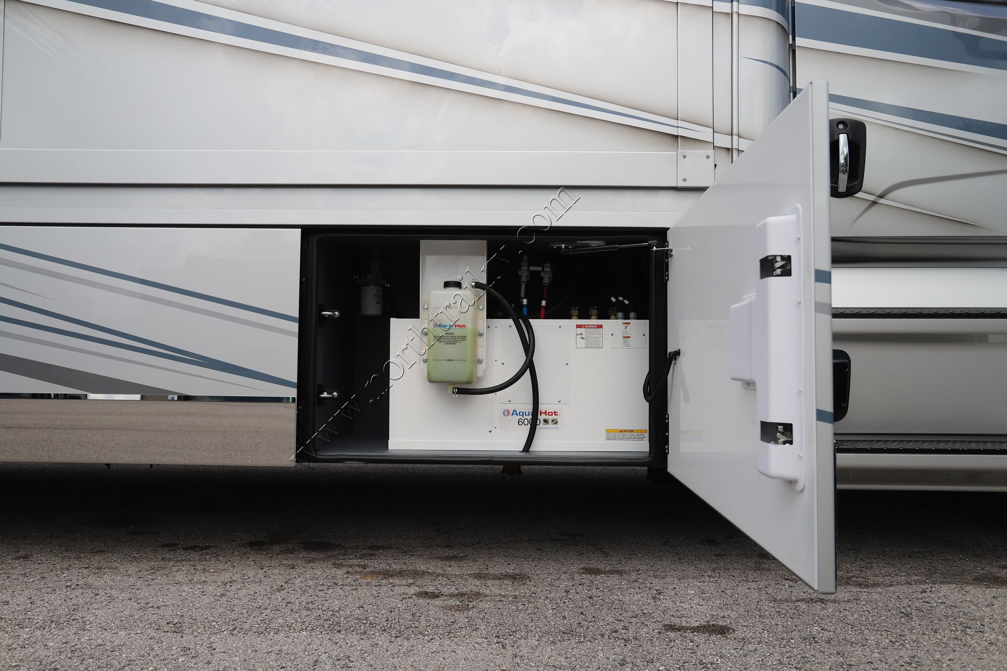 Used 2025 Renegade Rv Xl 45DBM Super C  For Sale