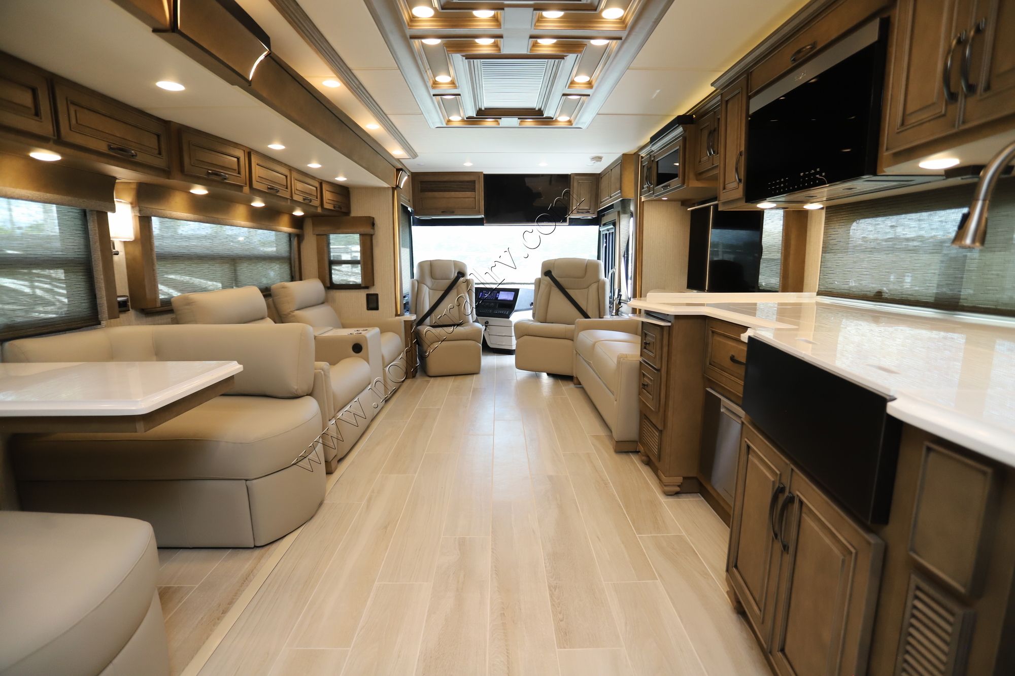 New 2026 Newmar Dutch Star 4325 Class A  For Sale
