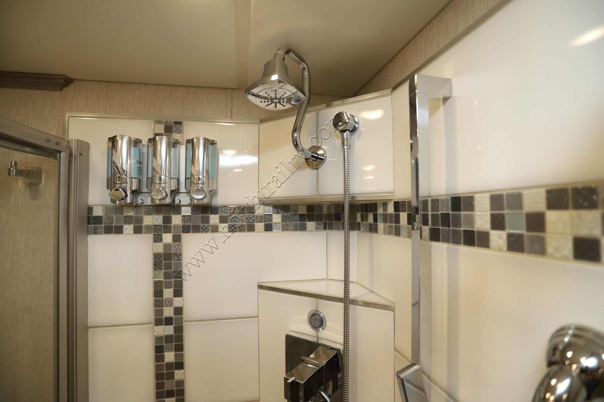 Used 2023 Newmar Supreme Aire 4051 Super C  For Sale