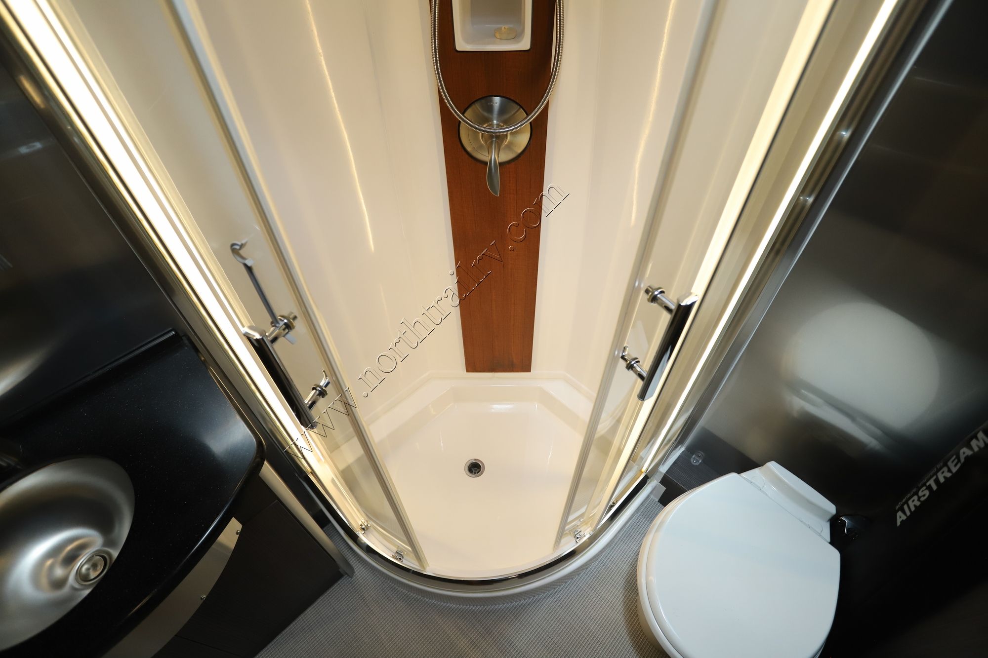 Used 2021 Airstream Atlas MB Class C  For Sale