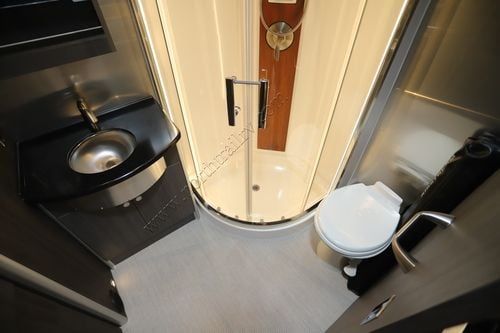 2021 Airstream Atlas MB