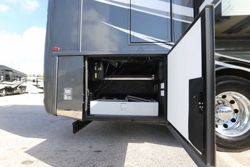 2023 Newmar Supreme Aire 4051