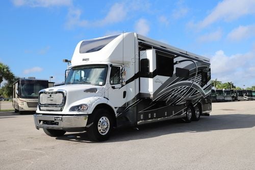 2023 Newmar Supreme Aire 4051