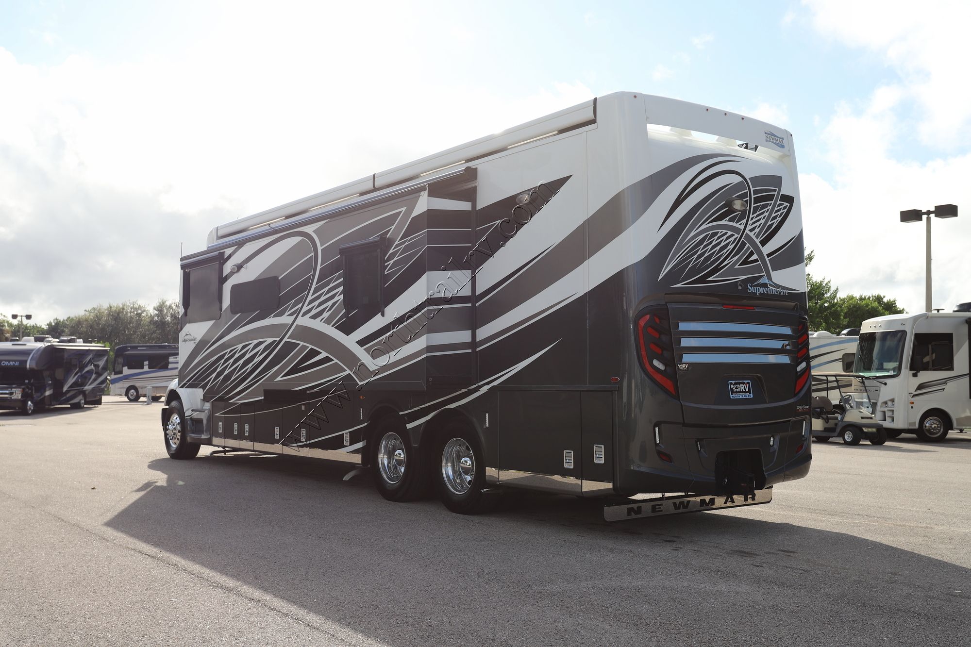 Used 2023 Newmar Supreme Aire 4051 Super C  For Sale