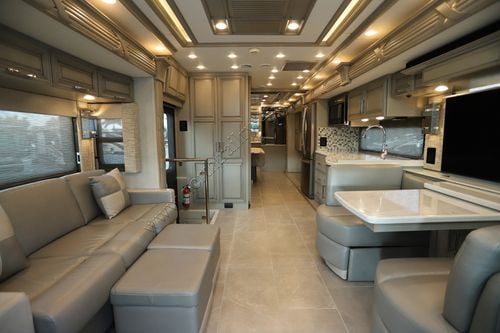 2023 Newmar Supreme Aire 4051