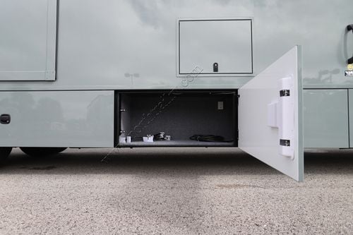 2026 Renegade Rv Verona 40VBH Super C