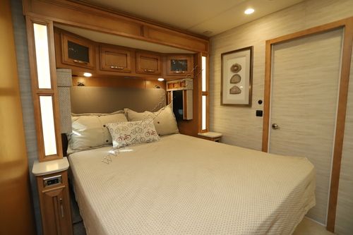2024 Newmar Canyon Star 3947